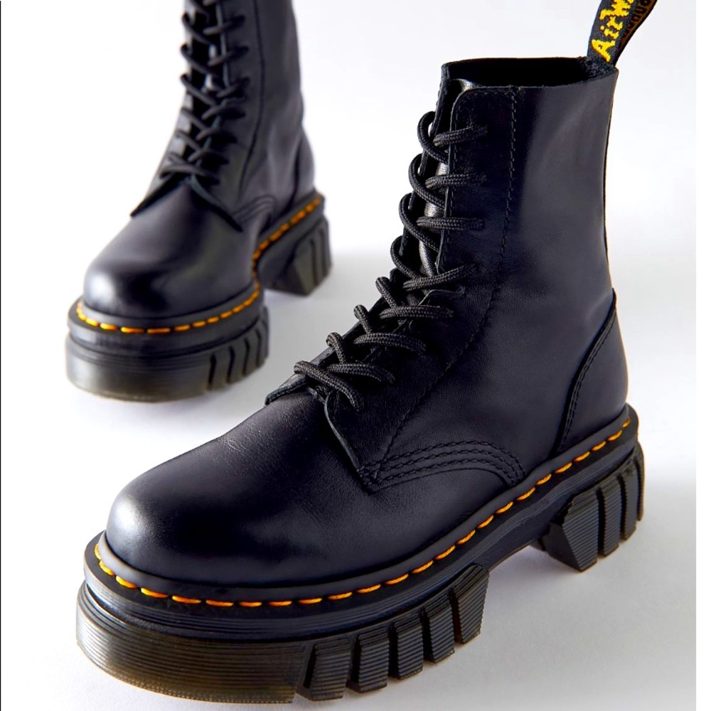 COPY - Dr. Martens Platform Audrick Boot